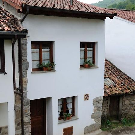 Casa Guela Pensionat Pajares  Eksteriør billede